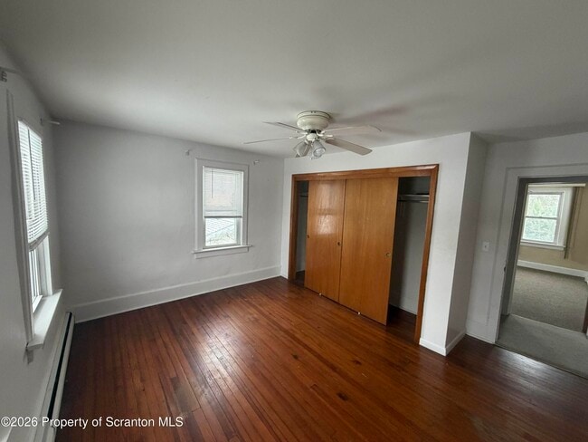 Building Photo - 162 N Third St