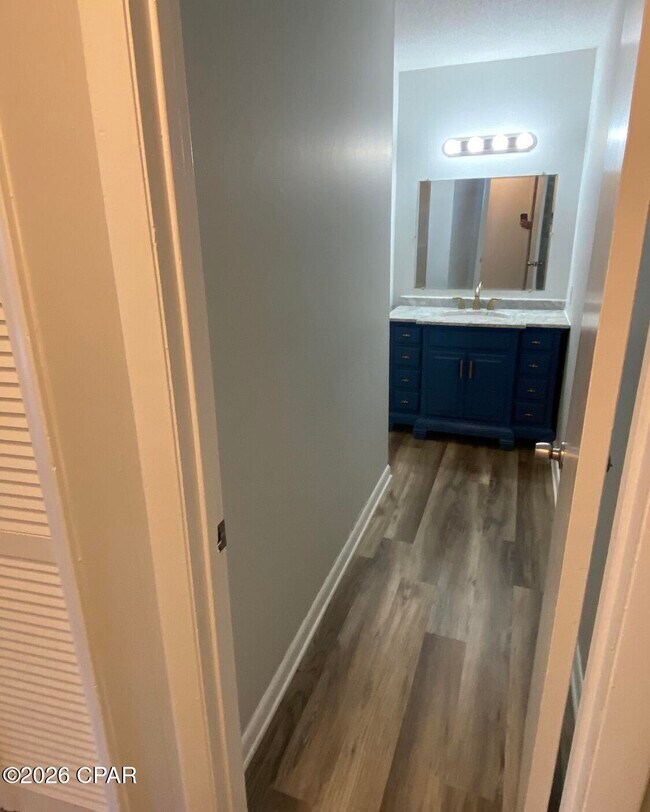 Foto del edificio - 214 San Vincente St