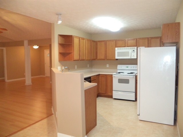 Foto del edificio - 160 Franklin Estates Lane