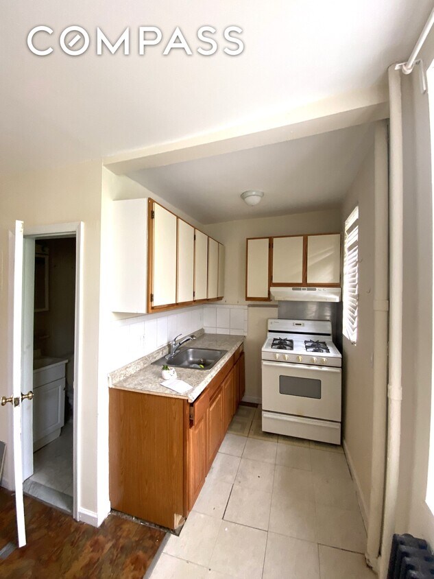 244 Van Brunt St Unit 2R, Brooklyn, NY 11231 Apartment for Rent in