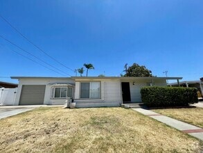 Building Photo - 2611 Sheri Ln