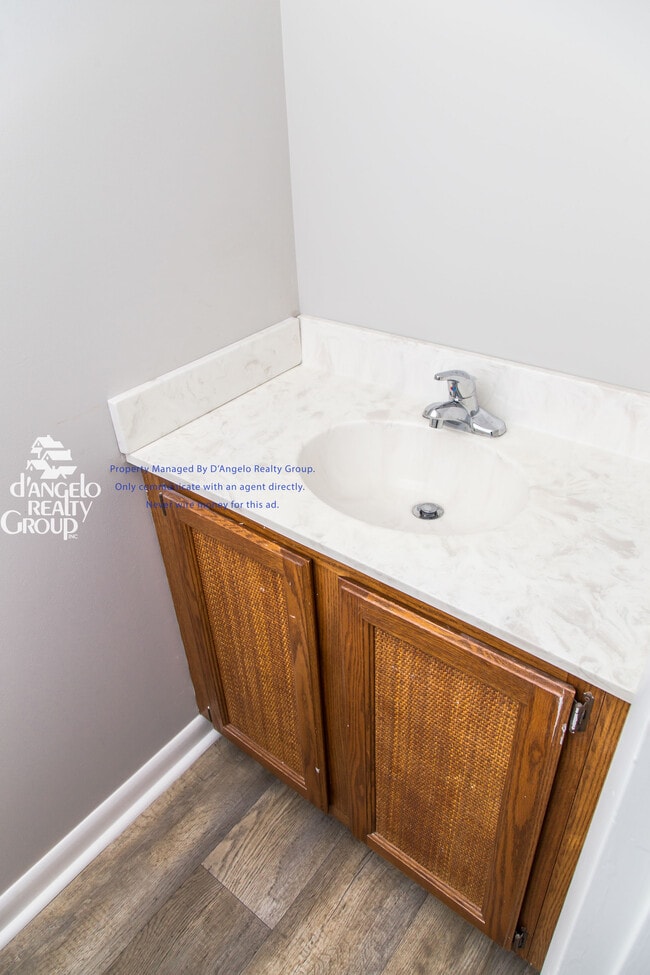 999 Oak Ln Unit A, New Cumberland, PA 17070 Room for Rent in New