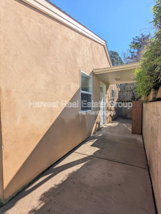 Building Photo - 7526 Sterling Dr