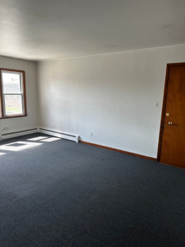 Building Photo - 4433 Prairie Ave
