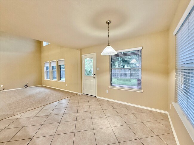 Foto del edificio - 1810 Katlyn Ln