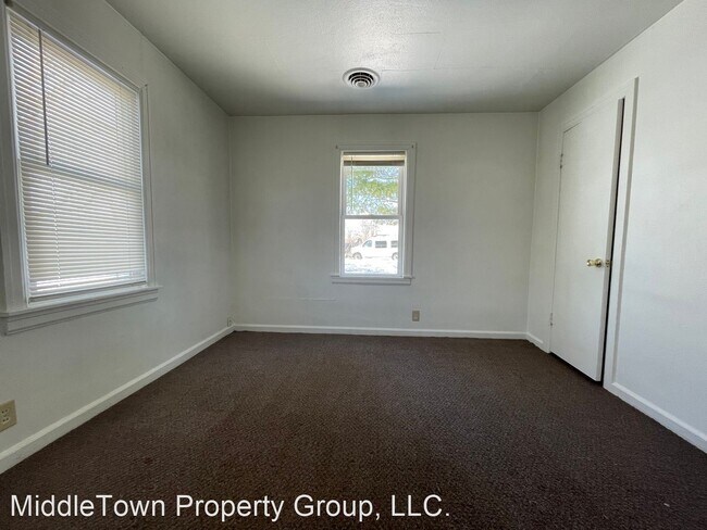 Building Photo - 2 br, 1 bath House - 2017 N Rector Ave