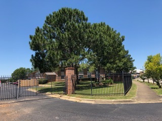 Entrada principal - Magnolia Apartments