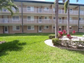 Building Photo - 150 Harborside Ave