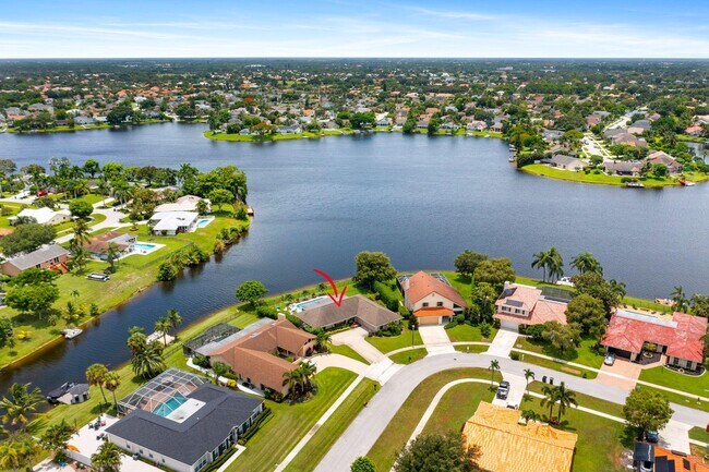 Foto del edificio - 12875 Guilford Cir