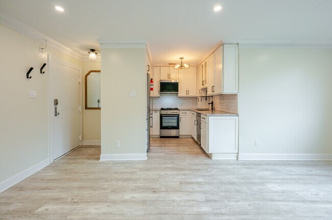 Foto del edificio - 3000 7th St NE
