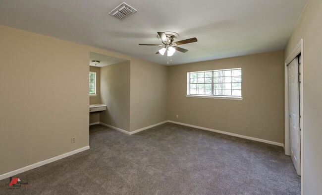 Foto del edificio - Move in Special 1k off the First Months Rent!