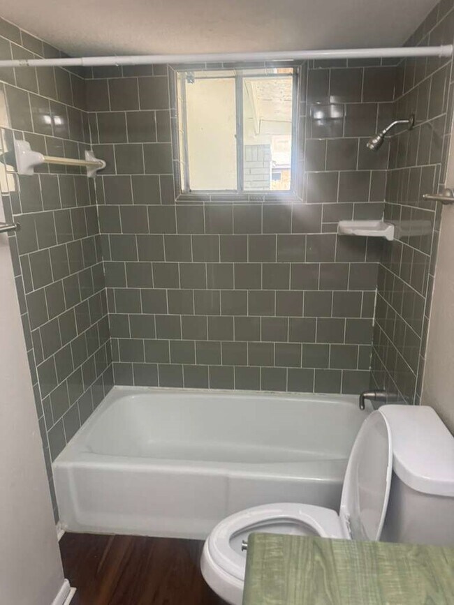 Foto del edificio - 3120 Royal St