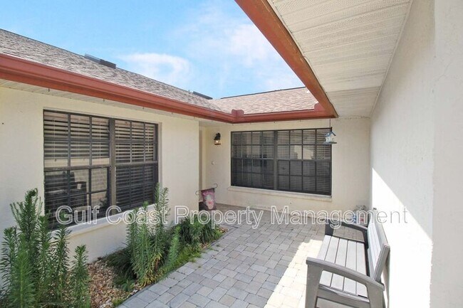 Foto del edificio - 6019 Courtside Dr