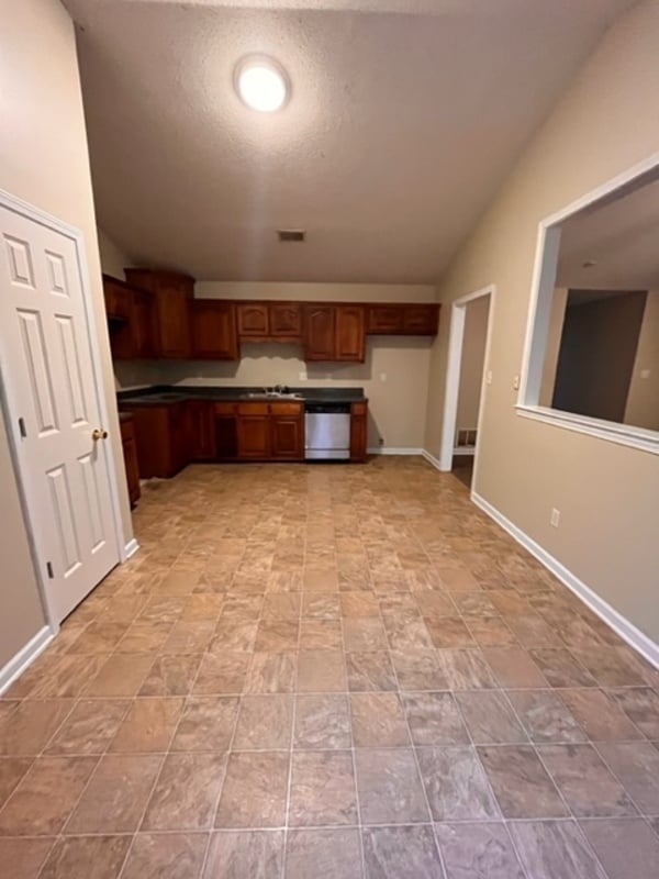 Building Photo - 2765 Longshadow Cove