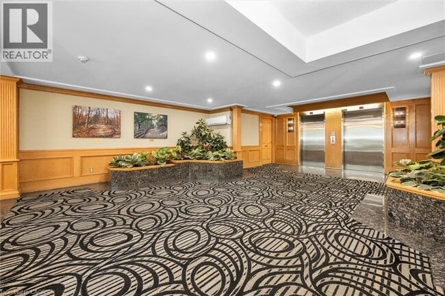 Photo du bâtiment - 1272 Ontario St