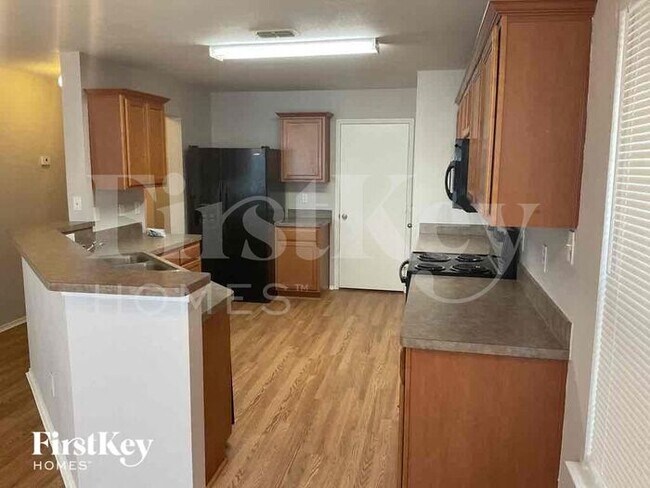 Foto del edificio - 623 Fleming St