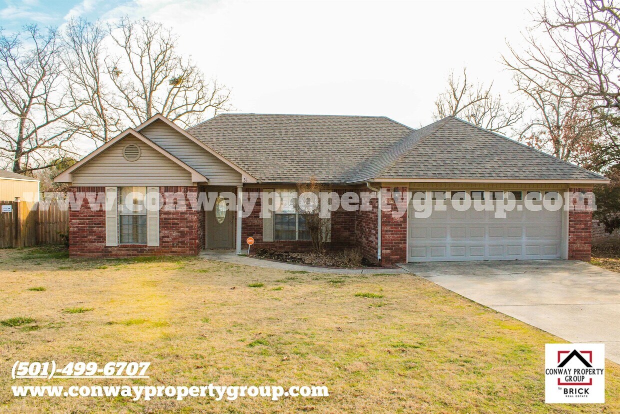 Primary Photo - 31 Weston Cir