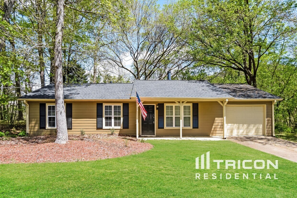 Foto principal - 4840 Way Bridge Drive Kennesaw GA