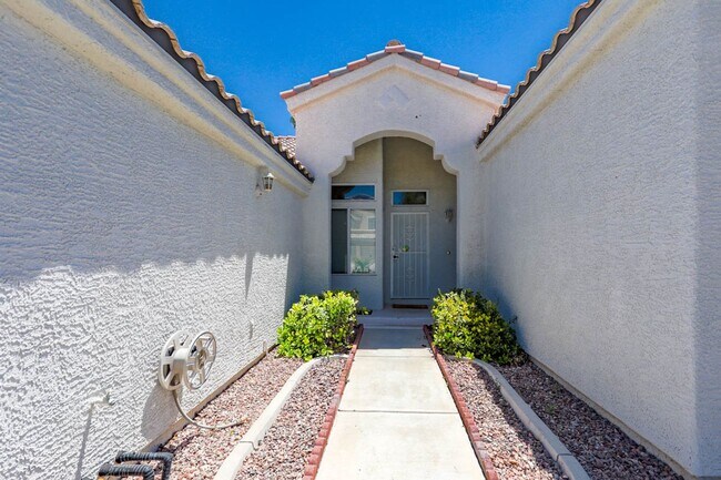 Foto del edificio - Single Story 3 Bedroom Summerlin Home
