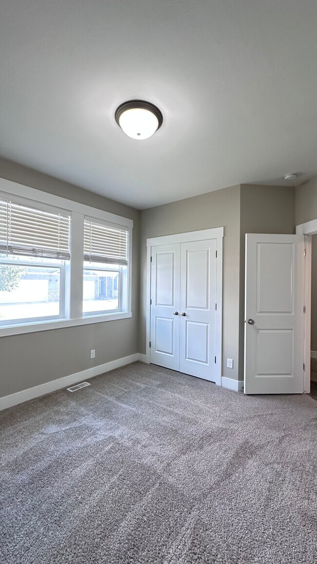 Foto del edificio - 2830 Blackwood