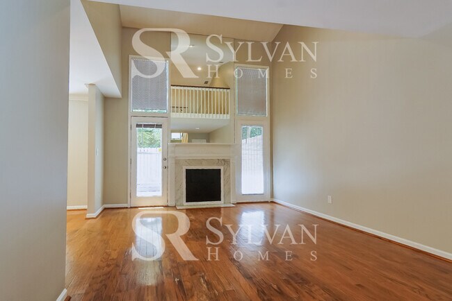 Foto del edificio - 3BR Townhome Dream!