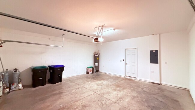 Foto del edificio - 3 Bd/2.5 Ba Townhome in Windemere!!