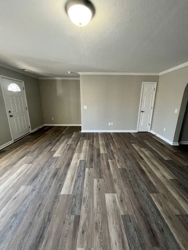 Photo - 820 Charles Ave House