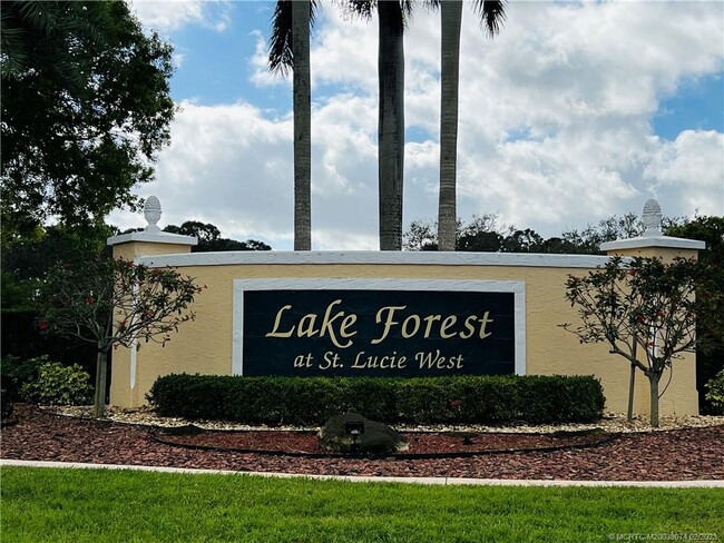 Foto del edificio - 425 SW Talquin Ln