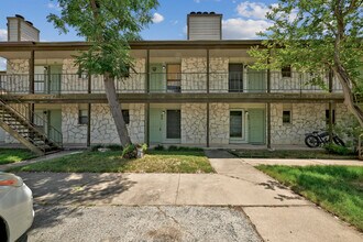 Building Photo - 4307 S 1st St