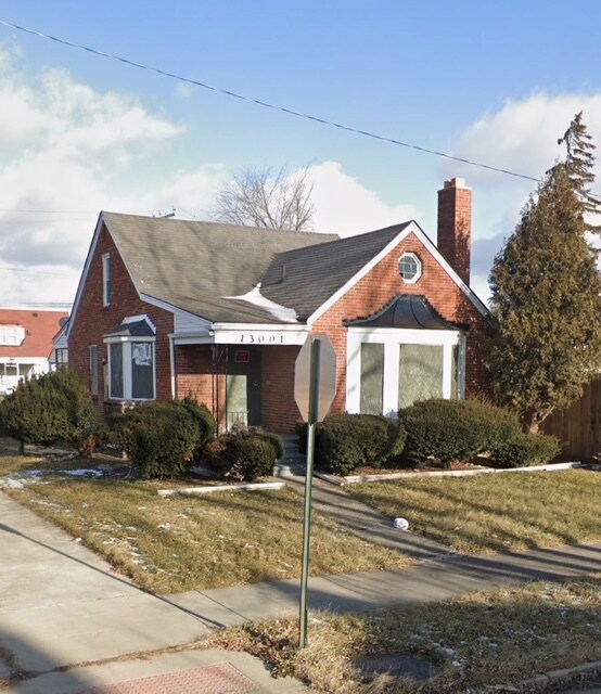 Primary Photo - 13001 Promenade Ave