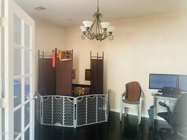 Foto del edificio - 453 W Lantana Pl