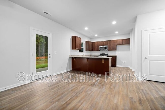 Foto del edificio - 5257 Calhoun Pl