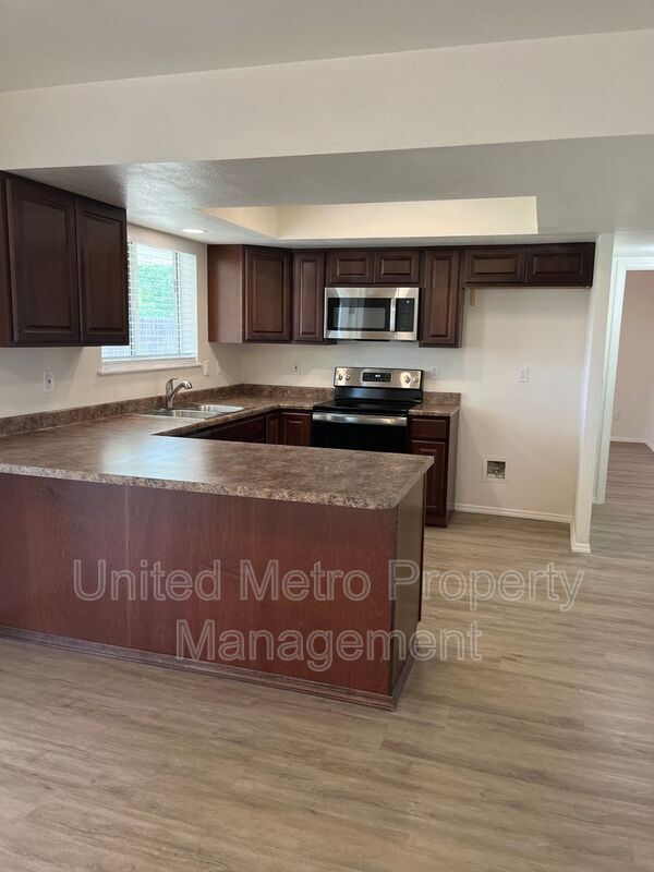 Building Photo - 4247 N Kachina Way