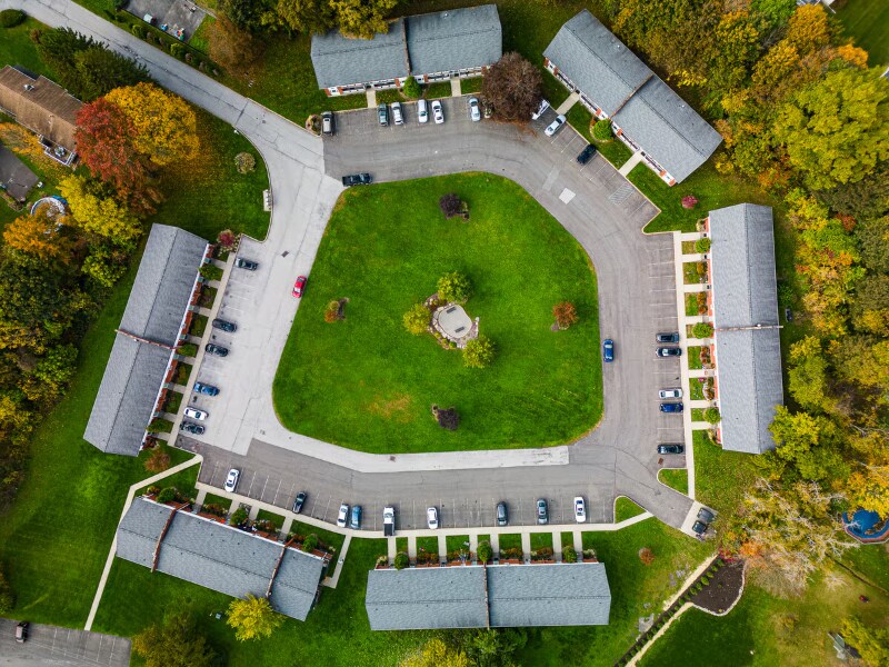 Foto del edificio - 14 Orchard Hill Cir