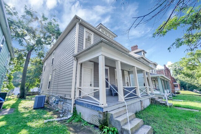 Foto del edificio - 2204-2206 N 4th St