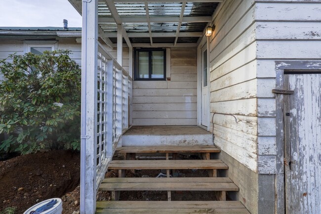 Photo du bâtiment - 1408 Clearbrook Rd