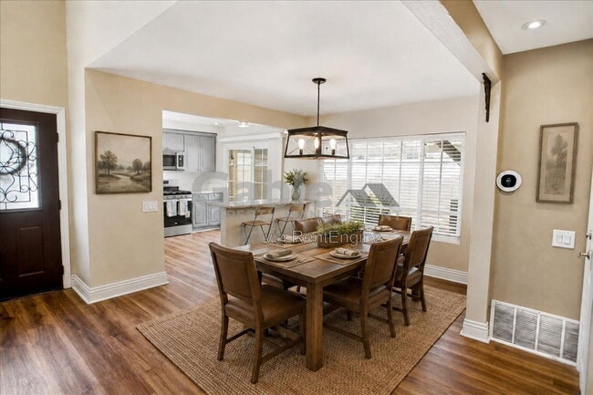 Building Photo - 24309 W Venturi Dr