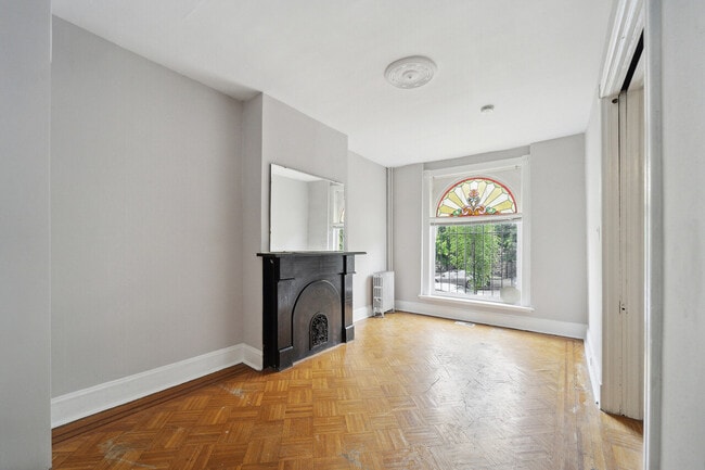 Building Photo - Madison Ave