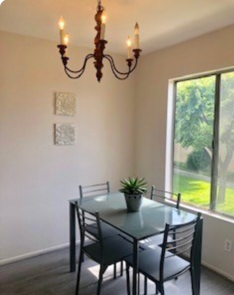 Foto del edificio - 5484 Dobbs St