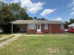 Building Photo - 703 Wellons Ave