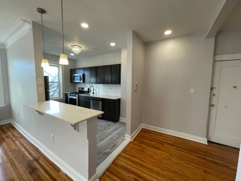 Foto principal - 610 Salem Ave