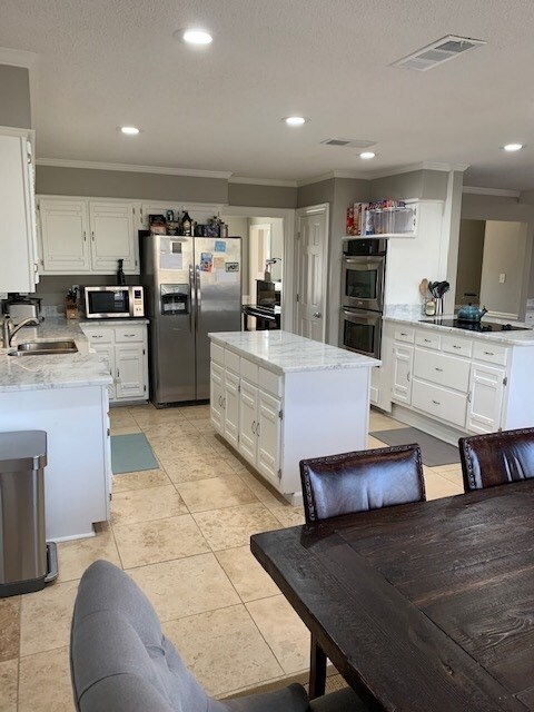 Foto del edificio - 1908 Newfields Rd