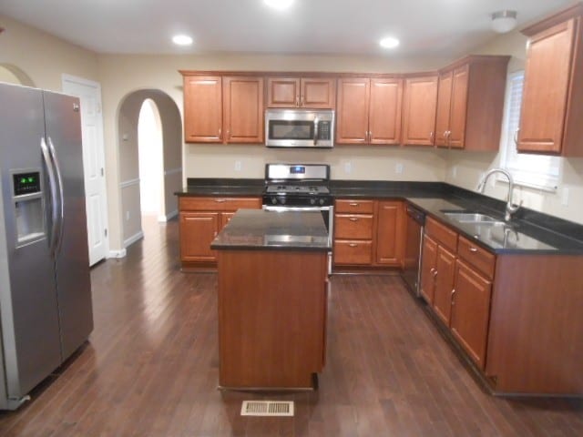 Building Photo - 2138 Clay Stone Pl