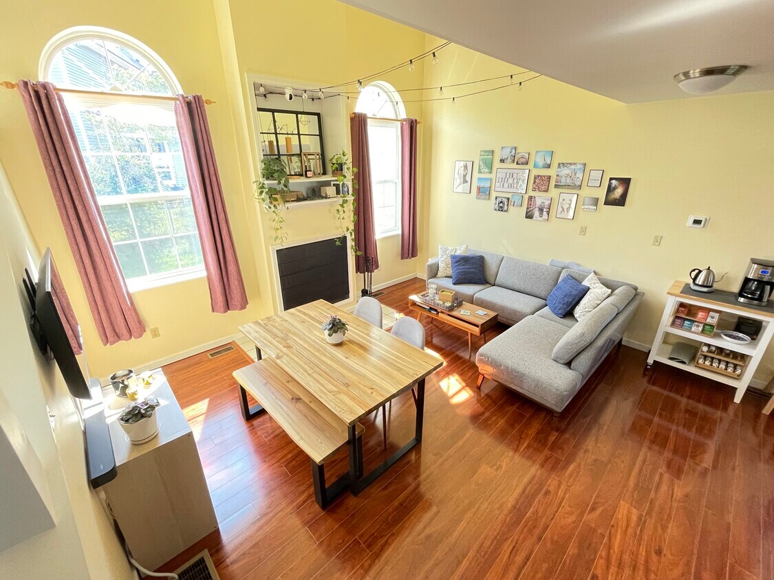 Foto principal - 3 Sanctuary Dr