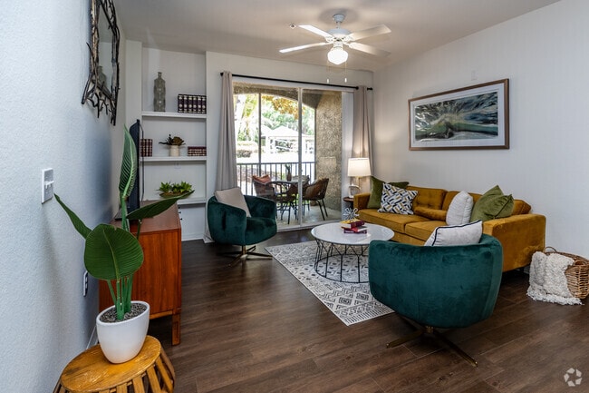 3BR, 2BA -1,328SF-Living room - Legacy at Fort Clarke