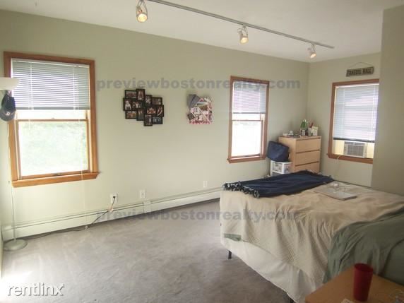 Building Photo - 316 N Harvard St