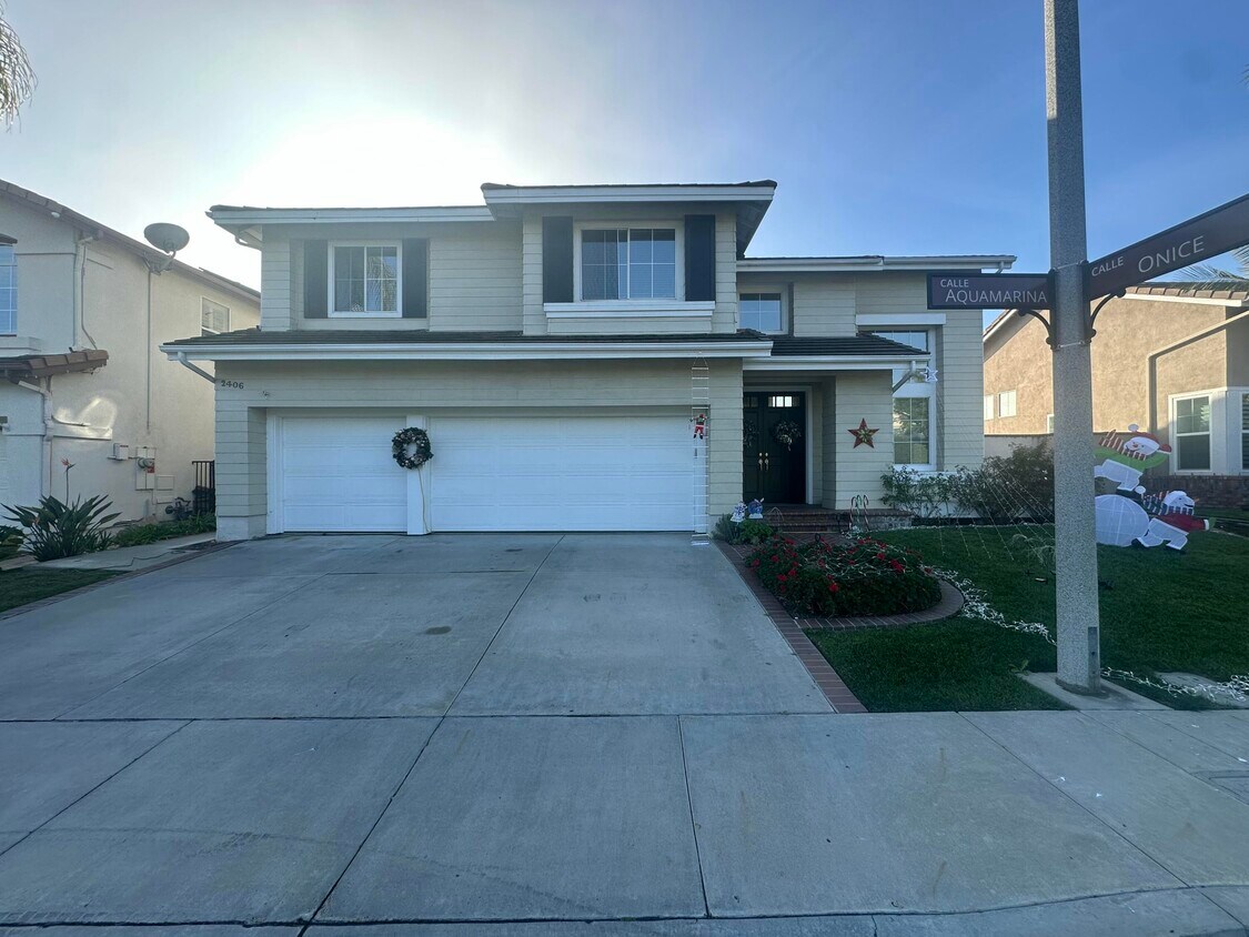 Foto del edificio - 2406 Calle Aquamarina