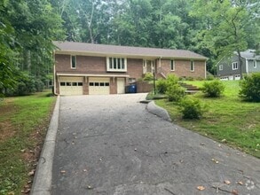 Building Photo - 4447 Inwood Dr