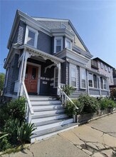Building Photo - 12 Catherine St