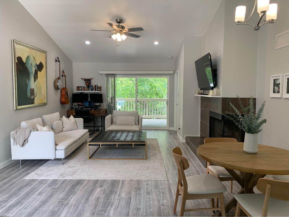 Primary Photo - 2450 Wickersham Ln